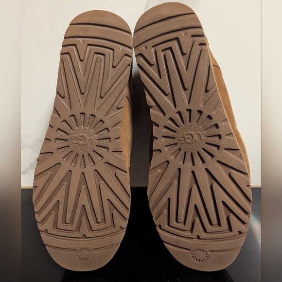 UGG Tan Chukka Boots - Picture 10 of 11